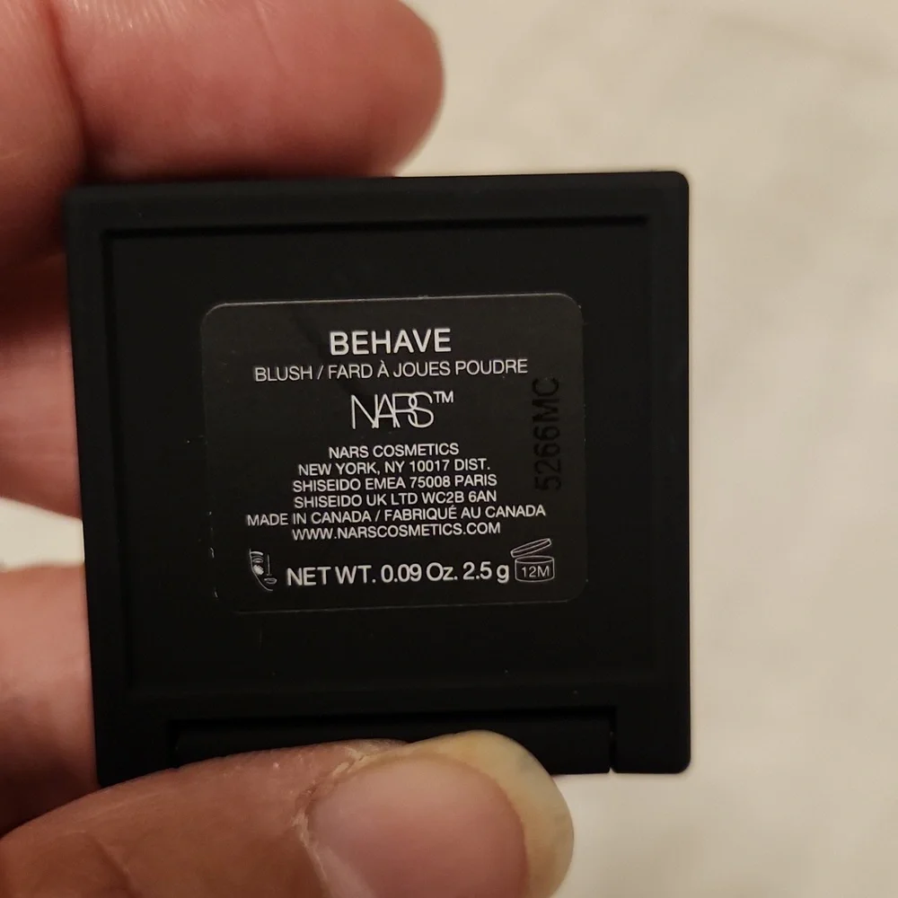 ๐ป NARS Compact Blush in Matte Black Case - Picture 3 of 3